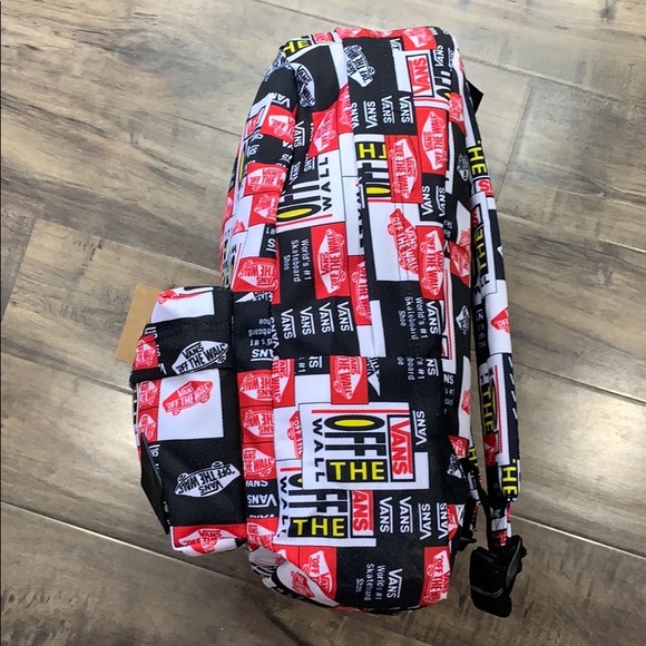 VANS CHECKERBOARD REALM BACKPACK - Picture 4 of 16
